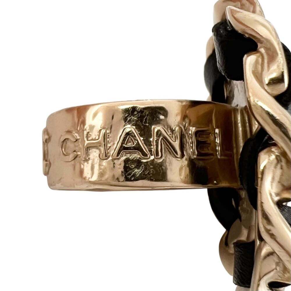 CHANEL Black Logo Ring - Picture 6 of 9